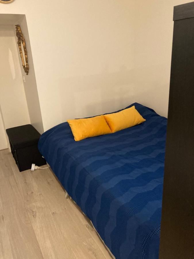 Une Chambre Chez Nous, A 12 Minutes De Paris Малакоф Экстерьер фото