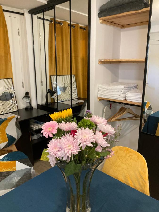 Une Chambre Chez Nous, A 12 Minutes De Paris Малакоф Экстерьер фото